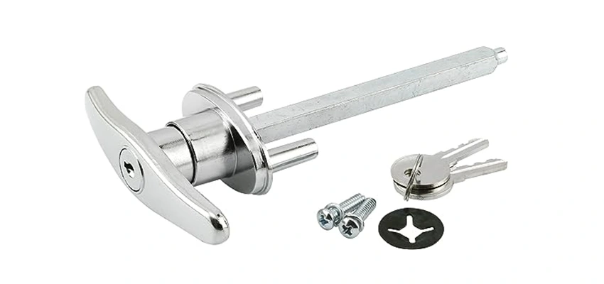 Old Style Garage Door Locks Replacements in South El Monte, California