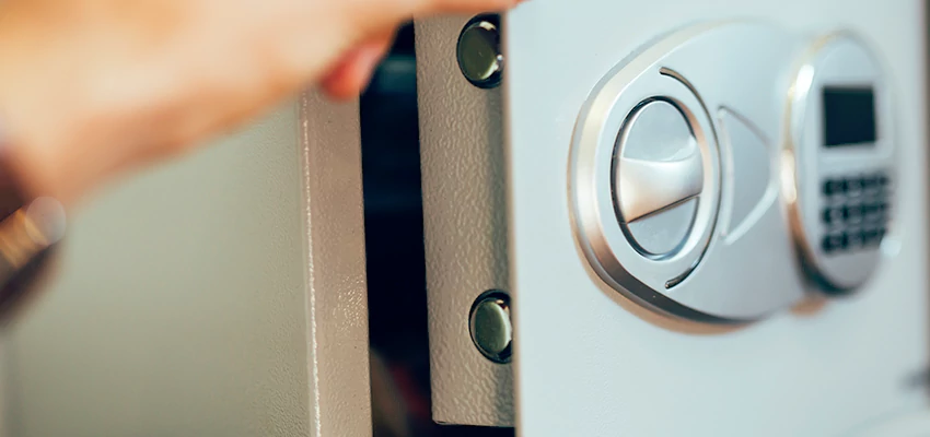 Fingerprint Safe Openers in South El Monte, CA