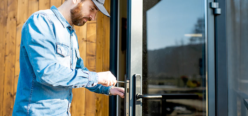 Frameless Glass Storefront Door Locks Replacement in South El Monte, CA